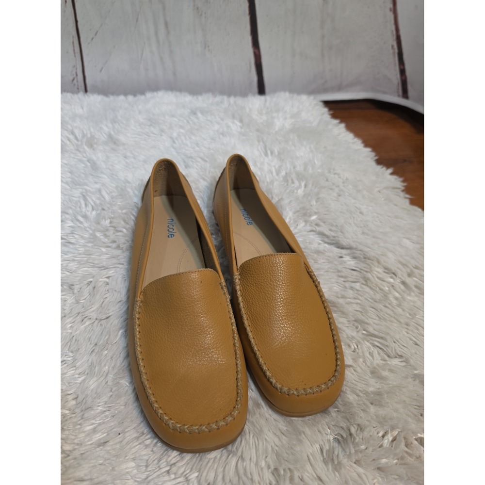 Nicole Loafer Flats Womens Size 8. 5 M Slip On